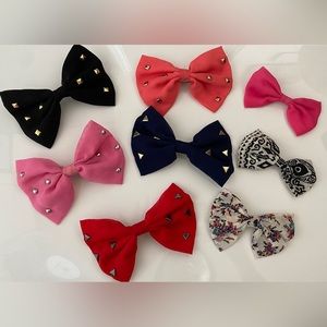 8 Bow Hair Clips